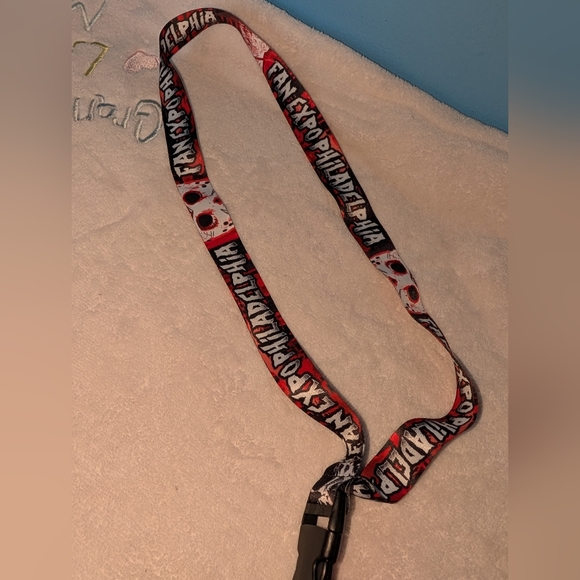 FanExpo Philadelphia 2023 Youth Lanyard and Badge Pre-owned - Picture 6 of 7